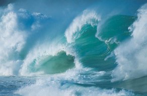 Blue_waves_2015